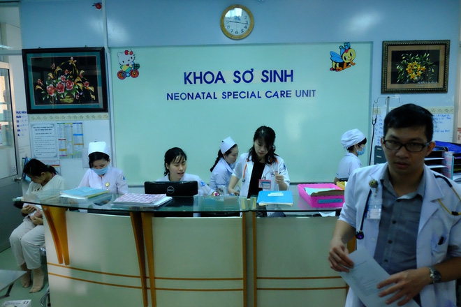 TP.HCM: Vừa chào đời, bé gái đã mang khối u khủng trên cơ thể khiến tính mạng nguy hiểm